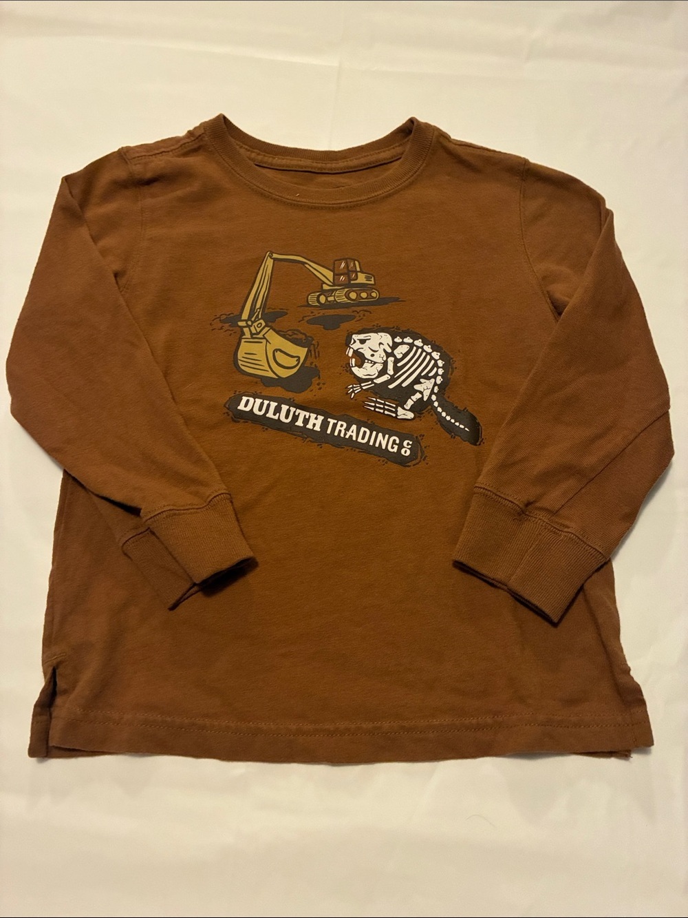 Duluth Trading Co Brown Long-Sleeve Tee with Excavator & Beaver Print